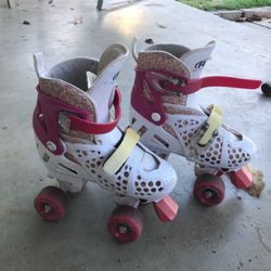 Girls adjustable rollerskates