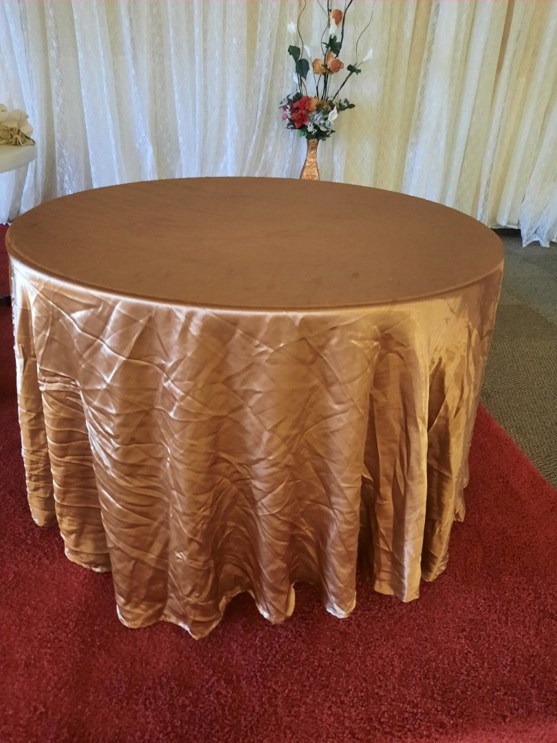 Round Satin Table Covers for Sale in Union City, GA OfferUp