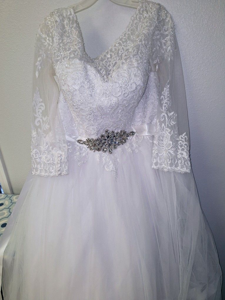 Size 16 White Wedding Dress