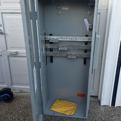 120/240V Eaton 1mtb800r Main Terminal Box