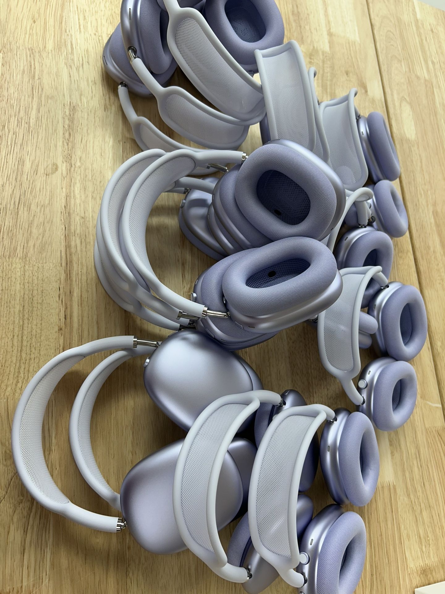 Air Pod Max brand new no BOX original Apple