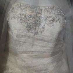 David's Bridal Wedding Dress size 7 - 8