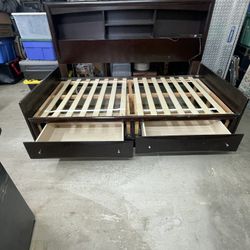 Twin Size Bed With Side Head Board