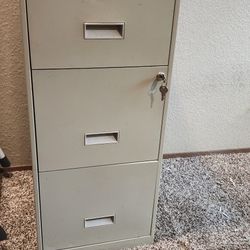Free Metal 3 Drawer File Cabinet