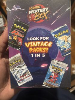 Pokémon Iconic Boxes 