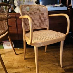 2 Thonet Dinning Chairs