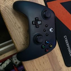 Xbox One Wireless Controller + USB 