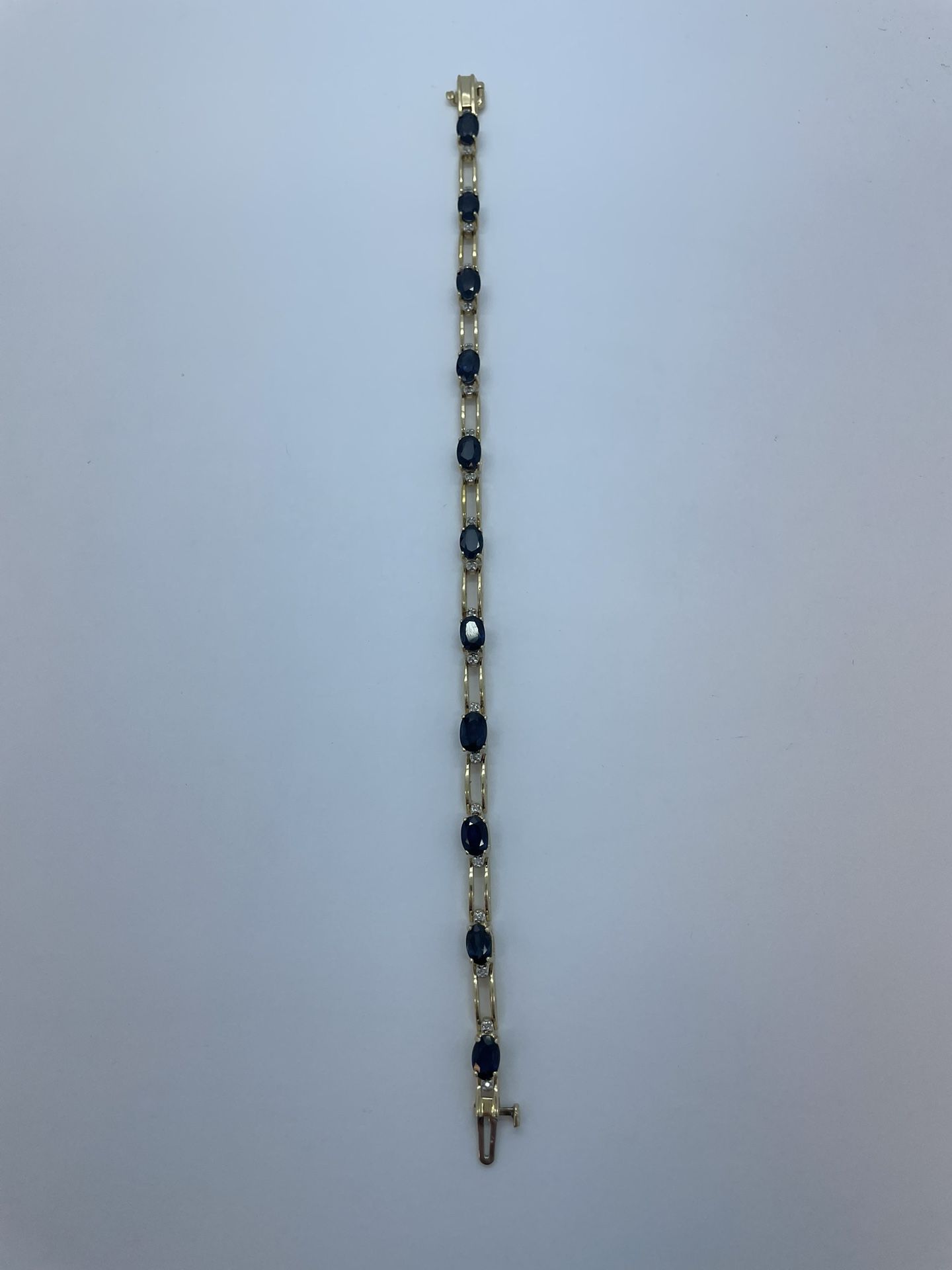 14k Gold Bracelet with Sapphire