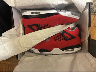 Jordan 4 toro