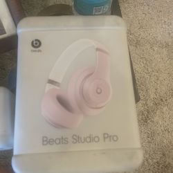 Beats headphones & earphones