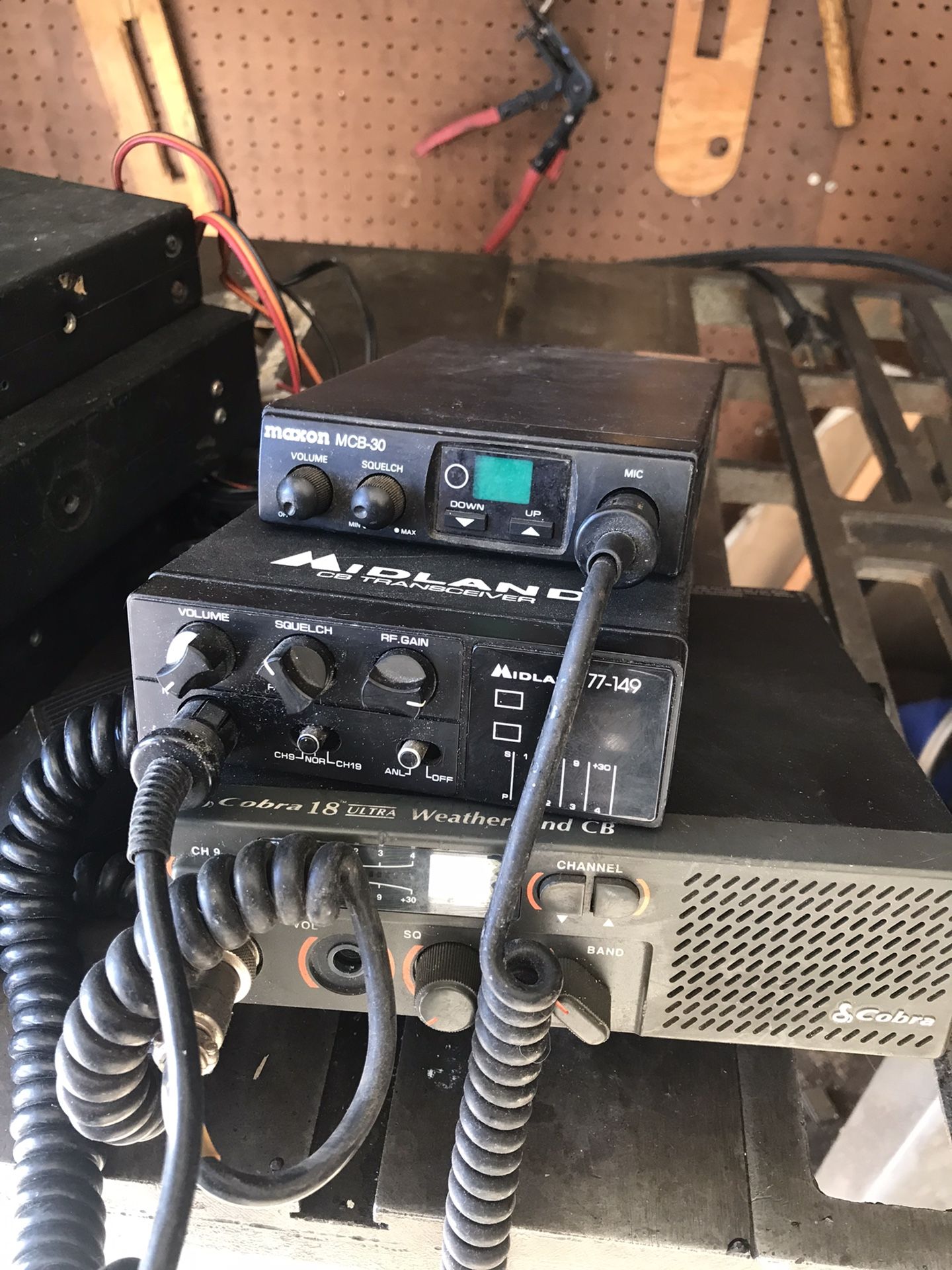 6 Cb Radios Lot