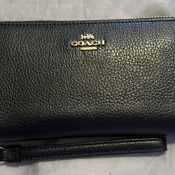 Used 2 Times. Soft Leather Black  Ouch Wallet