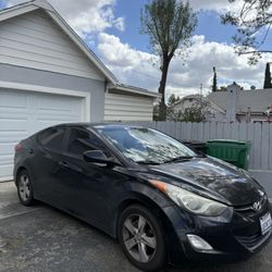 Hyundai Elantra GLS 2012