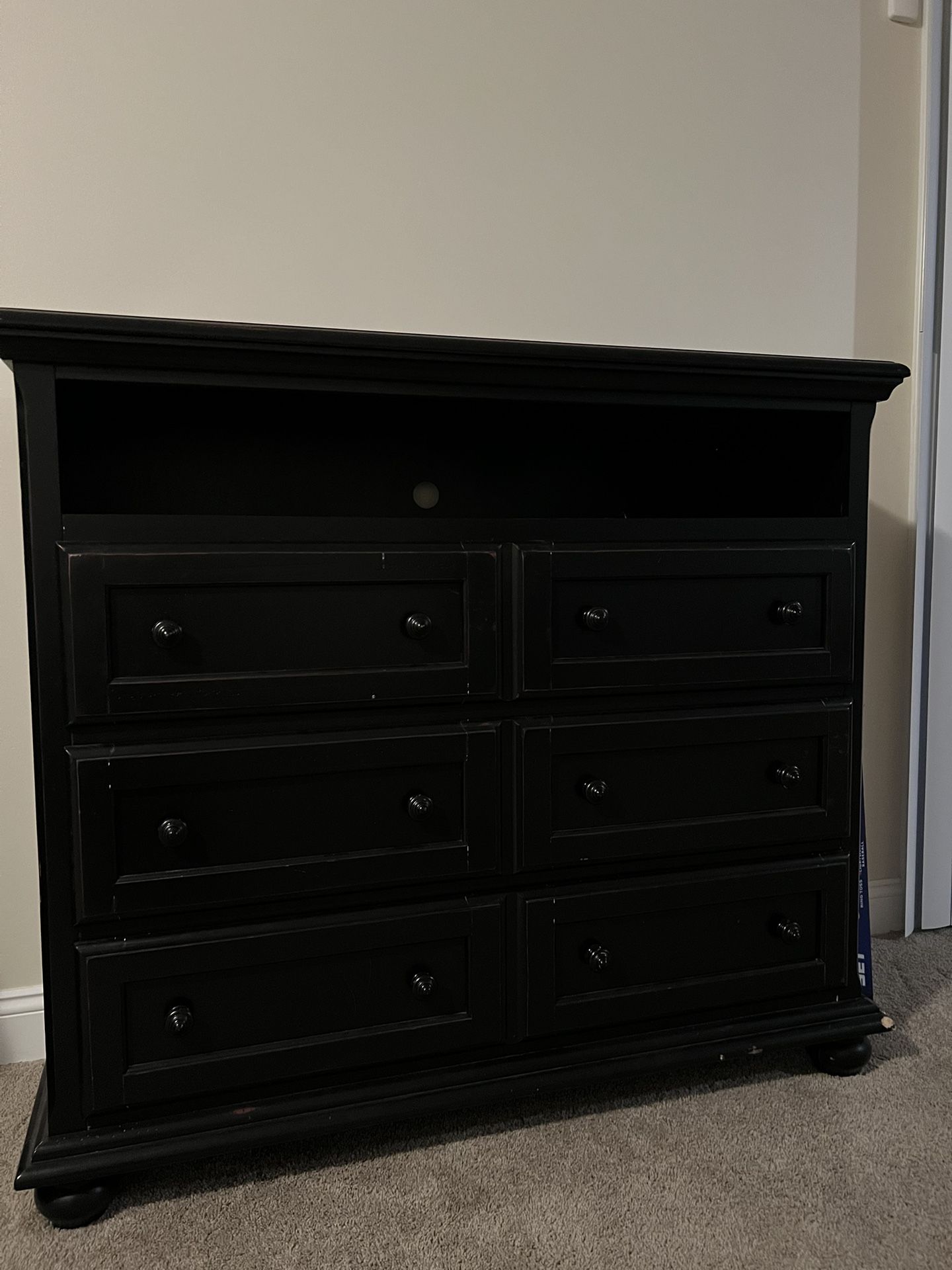 Solid Wood Dresser/TV Stand 