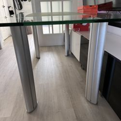 Dining Table 4 Chairs And Glass 