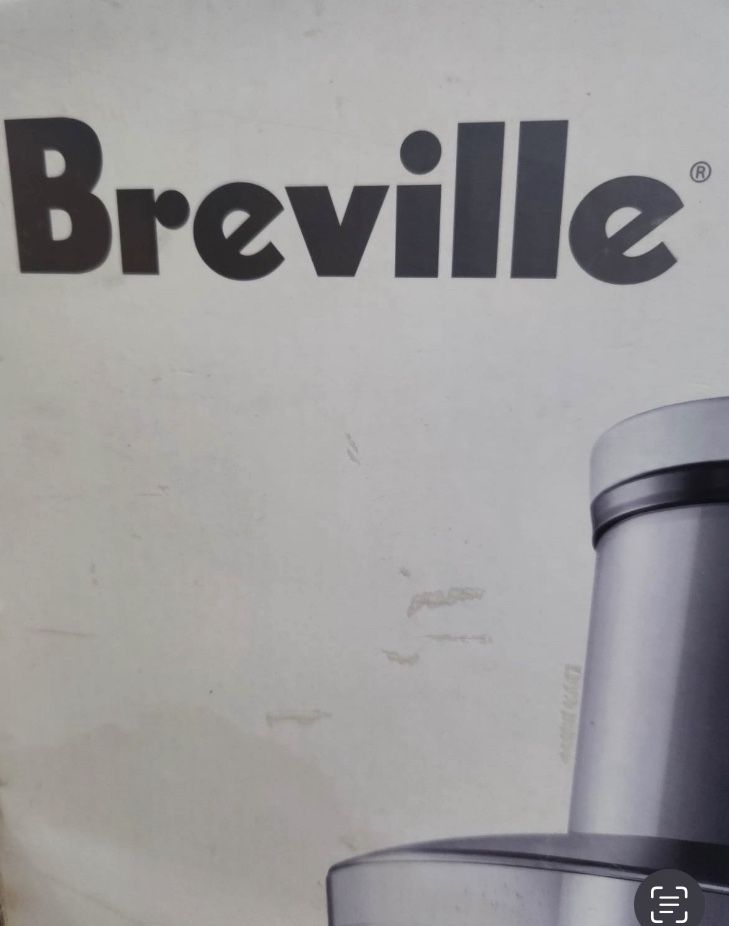 Brand New In Box Breville Juicer