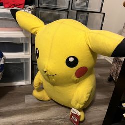 Pickachu Plush 