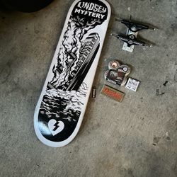 Lindsey mystery Skateboard Complete 