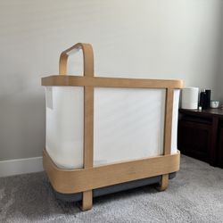 Cradlewise Crib with Smart Monitor & Bouncing