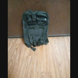 Back Pack with 7 Pockets New
