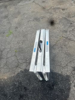 Folding ramps