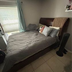 Ashley Furniture- Queen Size Bedframe