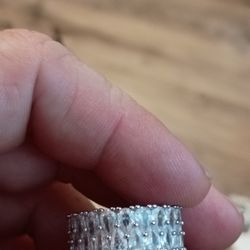 Two Tiered  Teardrop Cut Mossinate Band