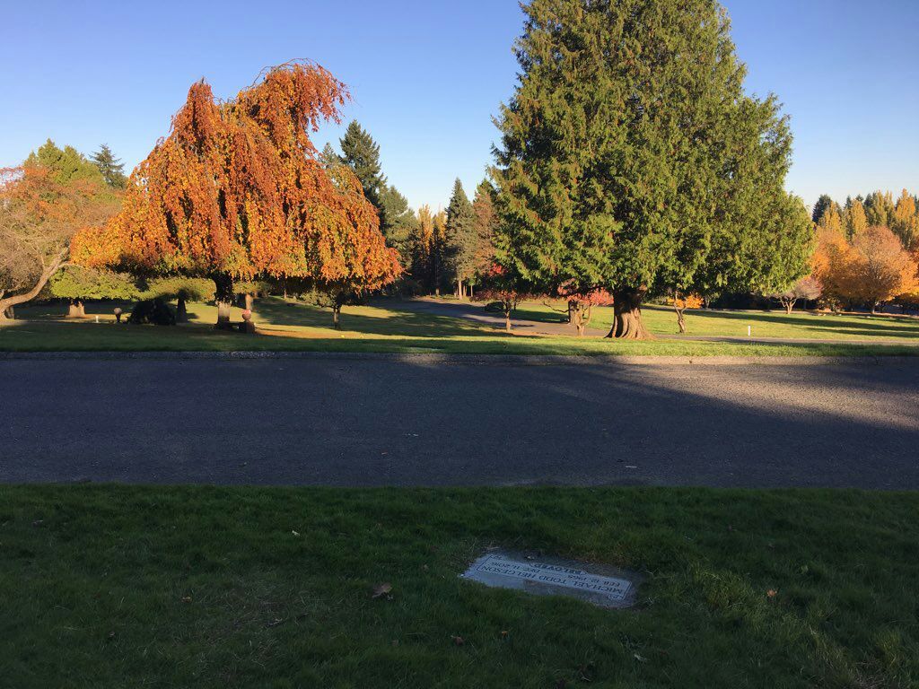 2 Evergreen-Washelli cemetery plots
