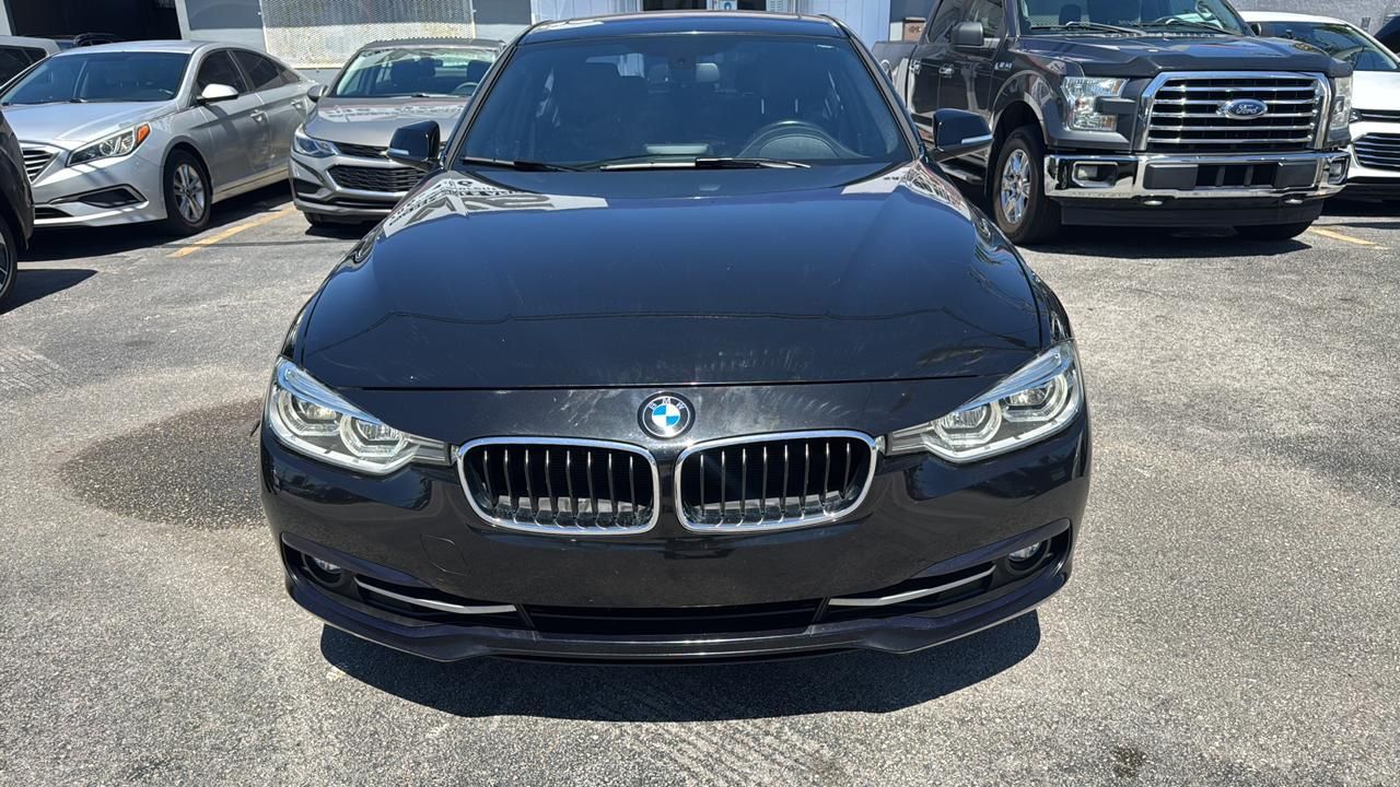 2018 BMW 330i Sedan