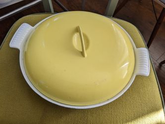 Vintage Descoware Enamel Cast Iron Oval Casserole w/ Lid Yellow