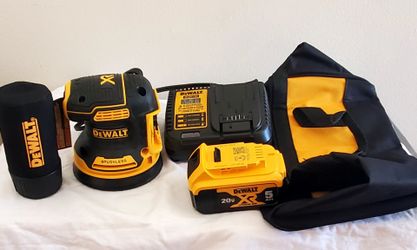Dewalt Orbital Sander Kit
