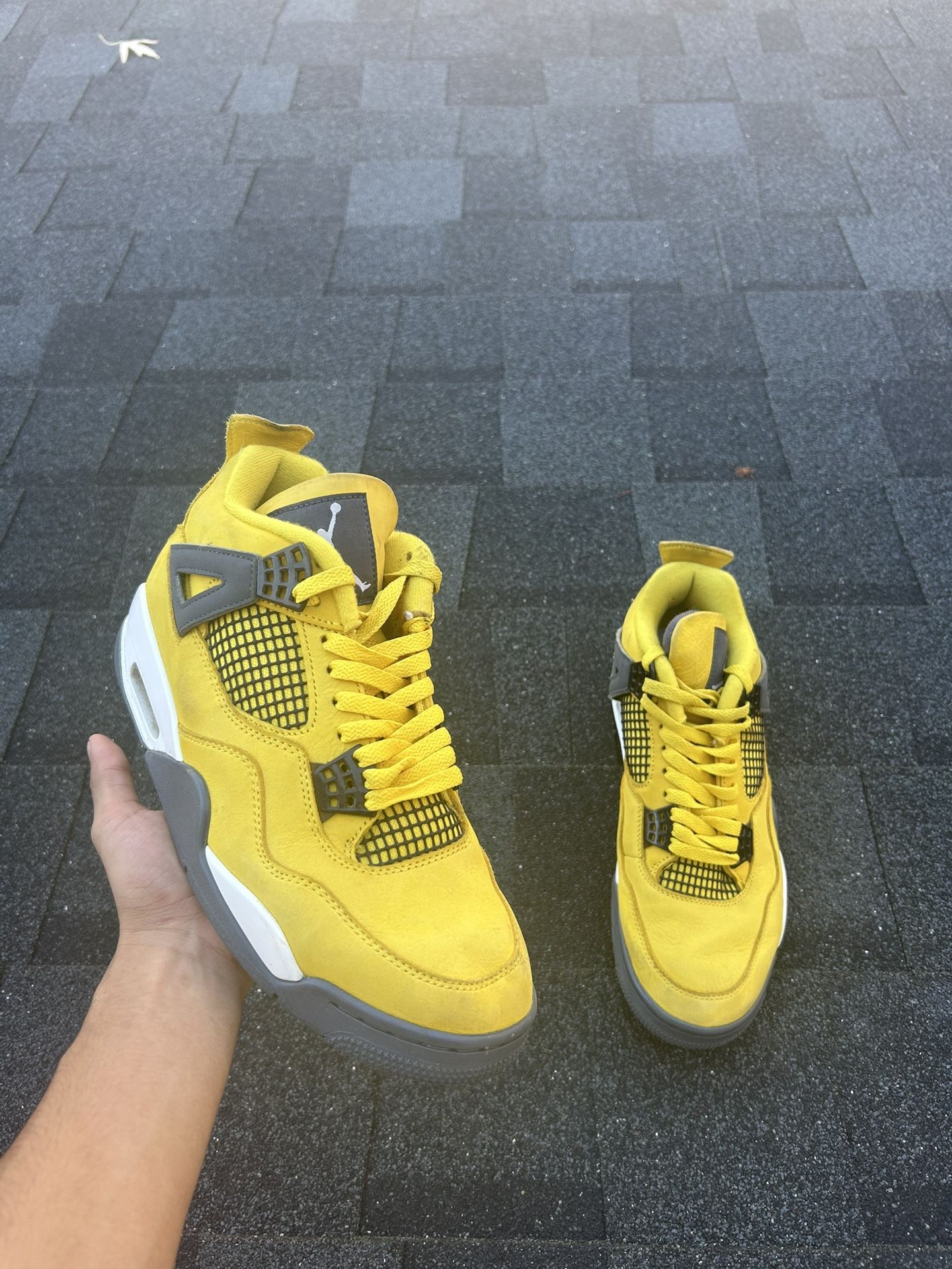 Jordan 4 “yellow thunder”