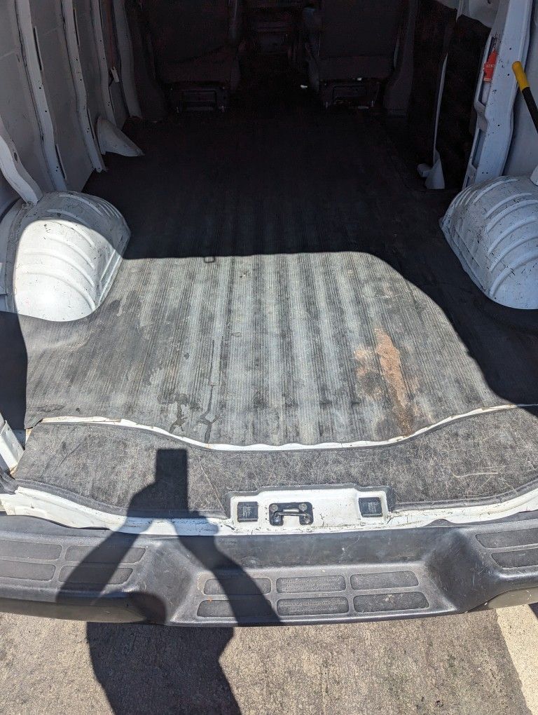2012 Chevrolet Express Cargo