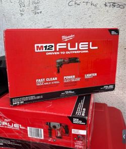 Milwaukee M12 FUEL 16 Gauge Nibbler 2476-20