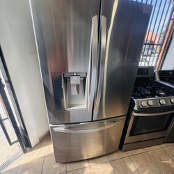 LG REFRIGERATOR FINANCING AVAILABLE