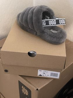 Ugg Slide