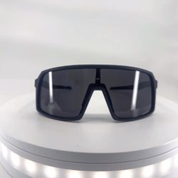 Oakley Sutros 