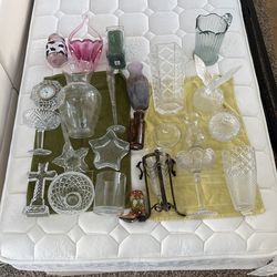 24 Vases And Knicknaks