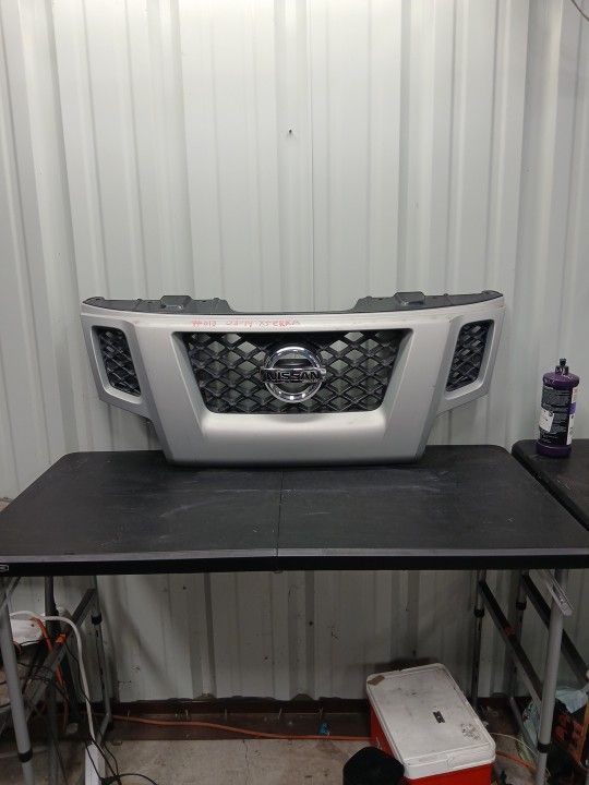 Nissan Xterra Grille 2008 2009 2010 2011 2012 2013 2014 Used Oem