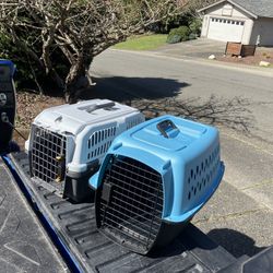 Small Dog Cat Rabbit Bunny Kennel Crate Carrier Like New 24" L by 14” W by 14” H $25 Each