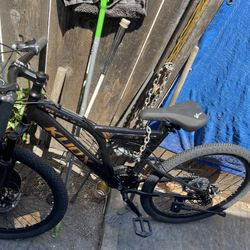 Brand New Mountain Bike 