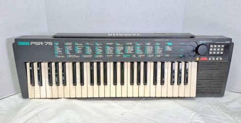 Yamaha PSR-75 Vintage Portable Keyboard