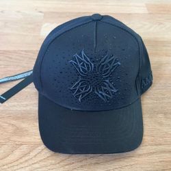A Logo Hattt