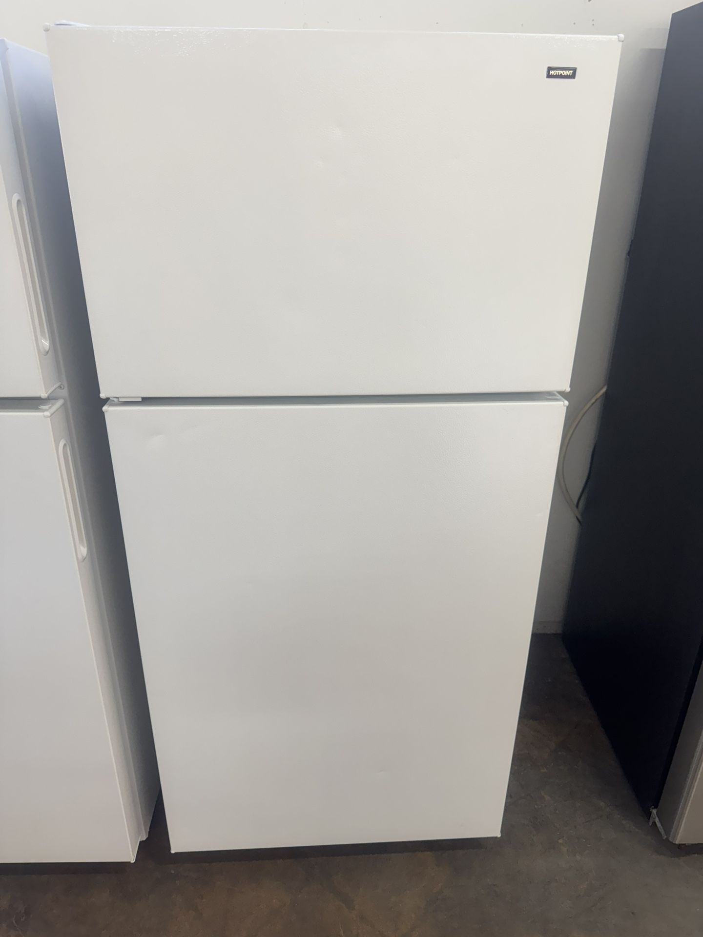 USED HOTPOINT REFRIGERATOR 