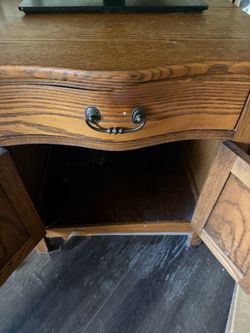 Pair of Wood Nightstand with Drawer and Cabinet