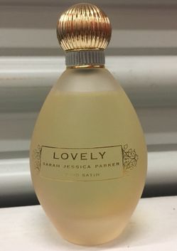 Lovely - Sarah Jessica Parker Perfume