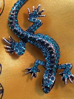 New Lizard Brooch with Sparkling Rhinestones