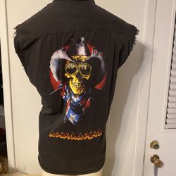 DARK DENIM HARLEY DAVIDSON TYPE VEST that has Terrific Graphics on a ThunderBrand Adult Size XXLarge Jacket  w/Cut-off Sleeves