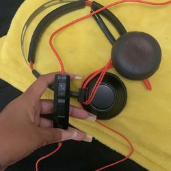 Headphones Mouse Keyboard 