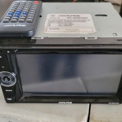Alpine Double Din Stereo